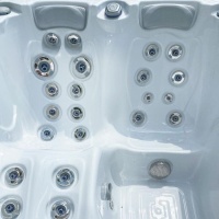 Мини спа-бассейн Wellis Manhattan Life Premium Мини спа-бассейн Wellis Manhattan Life Premium