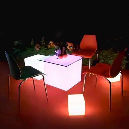 Светильник Куб 50 с питанием от АКБ, RGB Светильник Куб 50 с питанием от АКБ, RGB